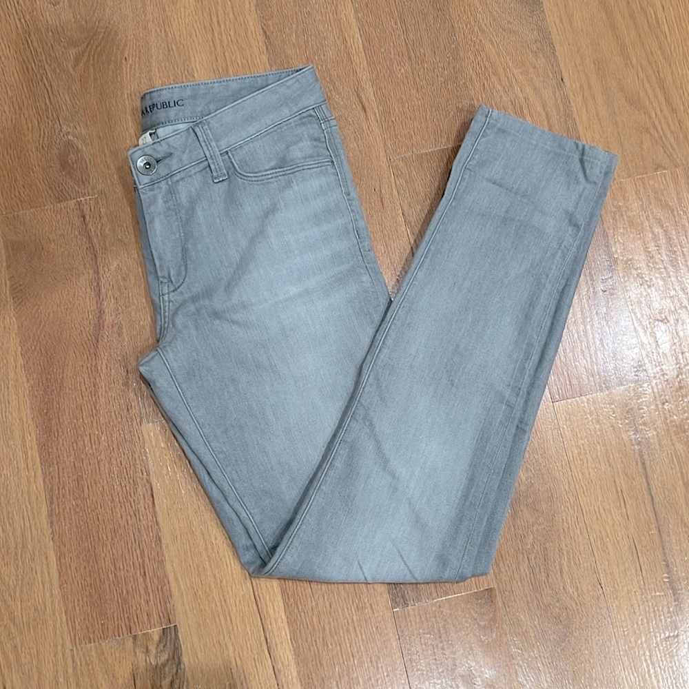 BANANA REPUBLIC Women’s Jeans Skinny Soft Medium Wash Gray Grey Size 27